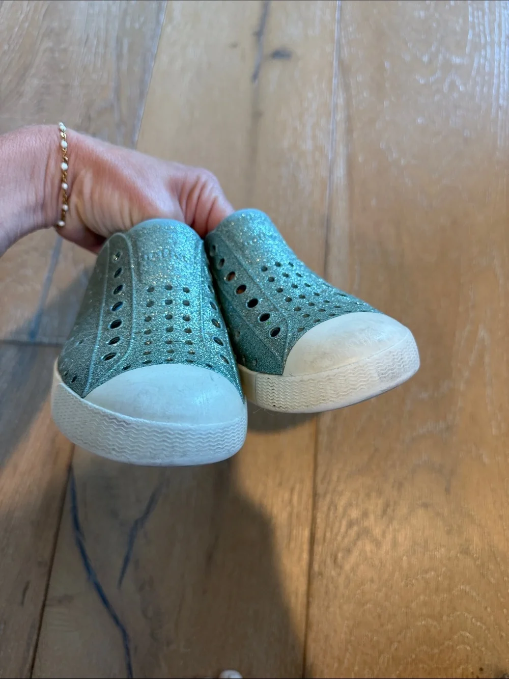Native Kids Slip-On Water Shoes in Teal Glitter